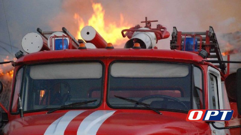 В селе Северное в больнице эвакуировали 25 человек из-за пожара