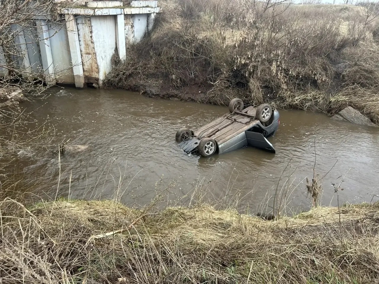 В Красногвардейском районе в ДТП погиб 35-летний водитель