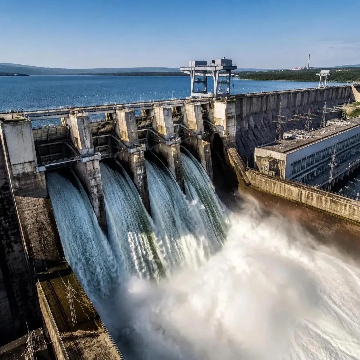 На Ириклинском водохранилище увеличили сброс воды