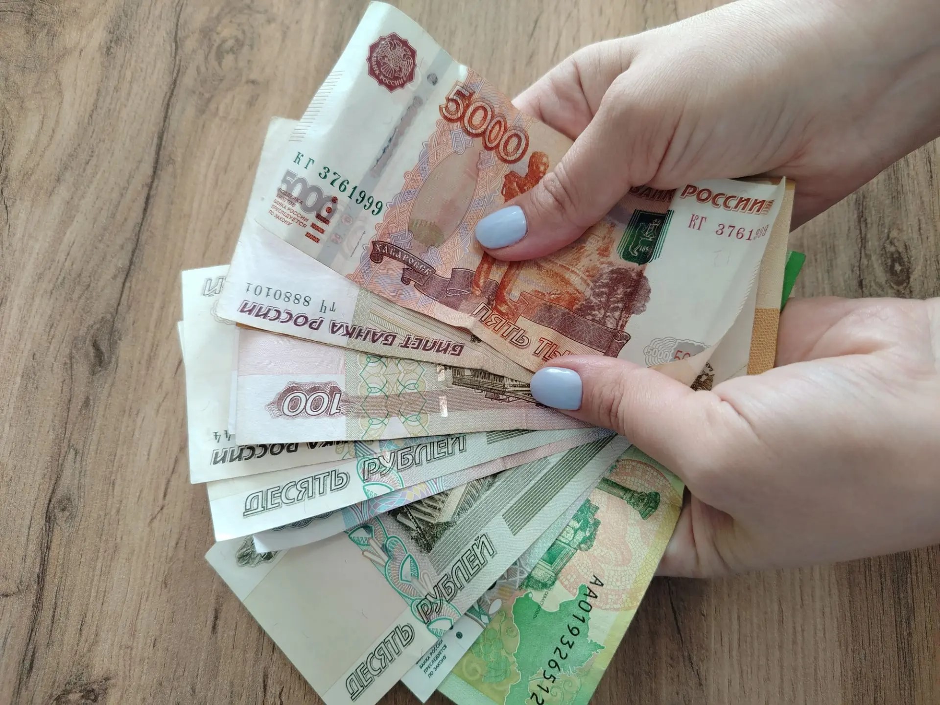Оренбуржцы за неделю перевели мошенникам 5 млн рублей
