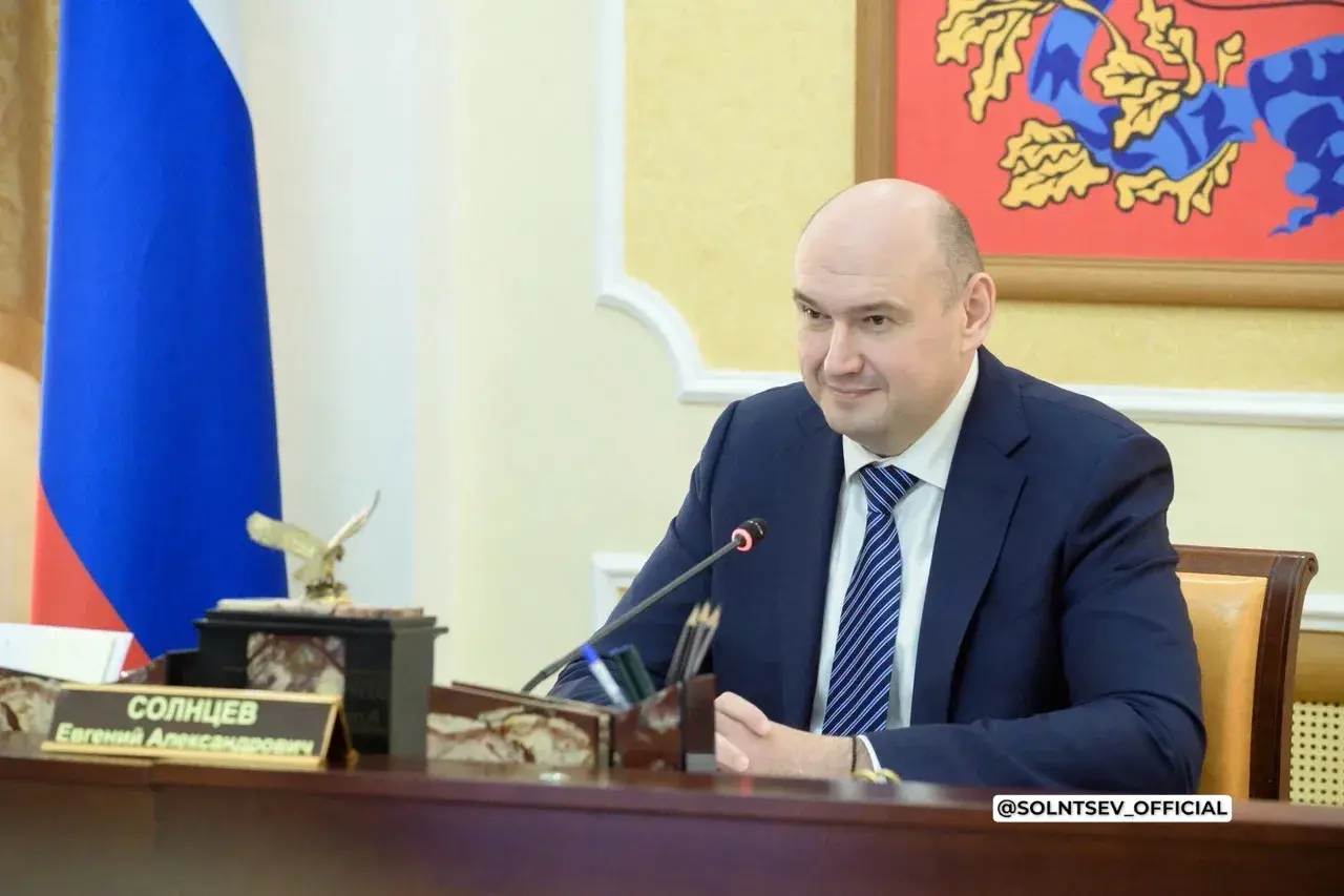 Евгений Солнцев в режиме ВКС дал старт работе нового птичника на Гайской птицефабрике