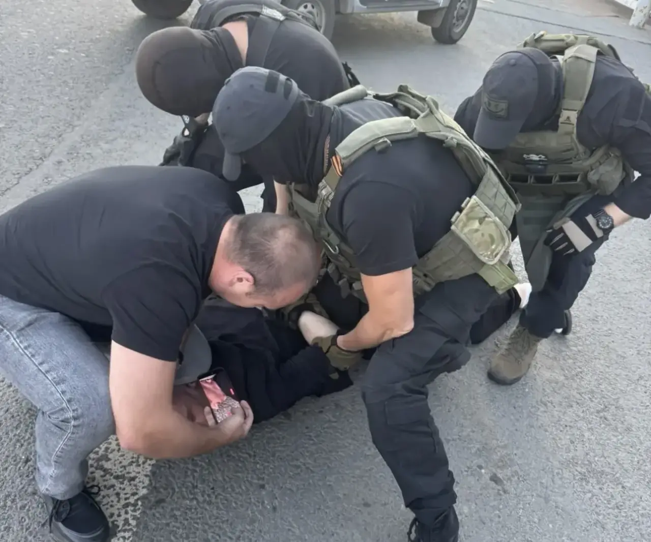 В Оренбурге задержан мужчина с двумя тысячами таблеток прегабалина и трамадола