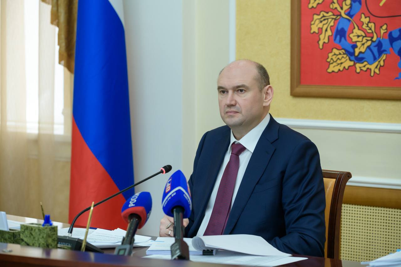 Губернатор Евгений Солнцев выразил соболезнования жителям Татарстана