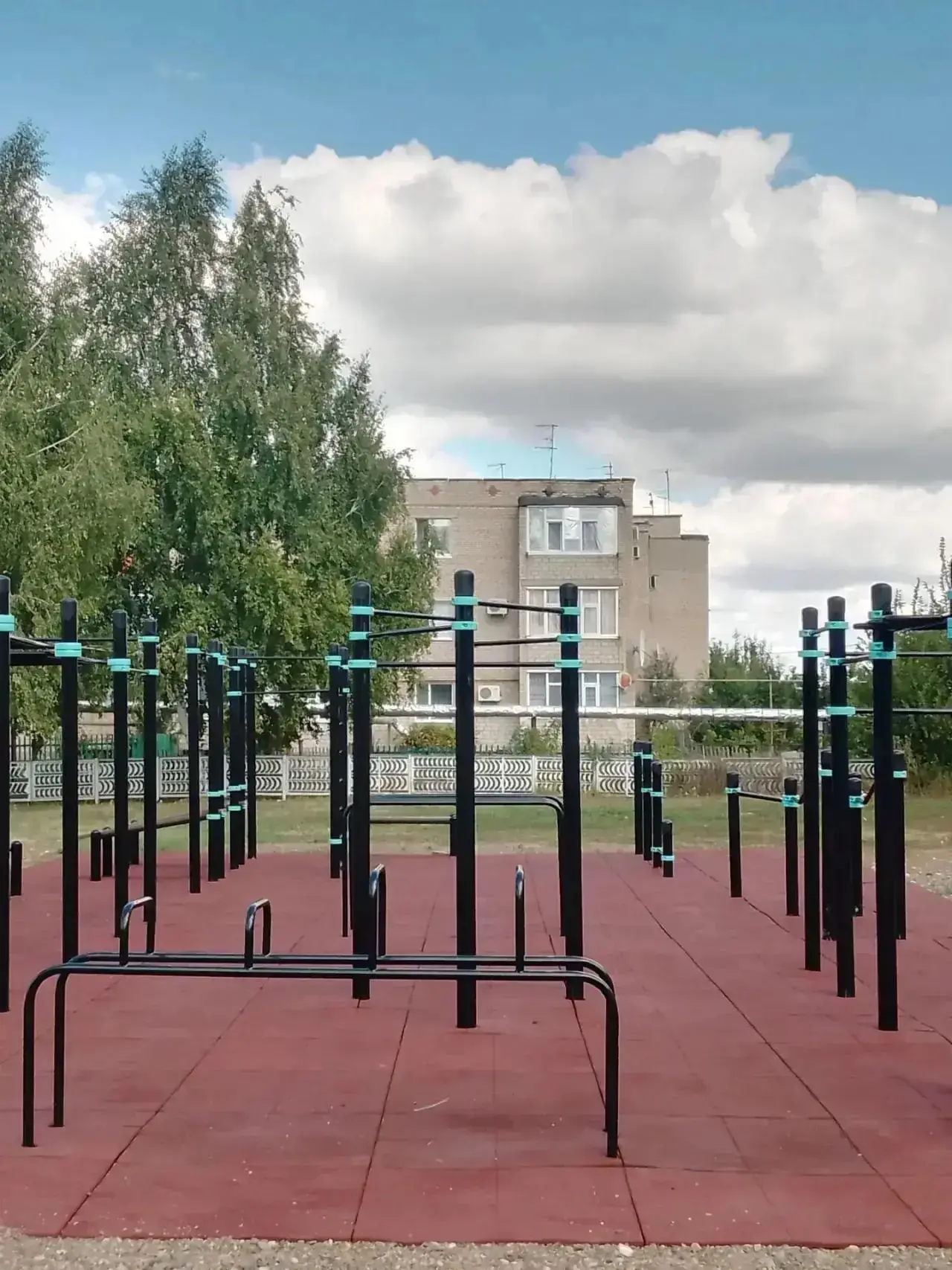 В Саракташе открылась умная спортплощадка с цифровыми подсказками