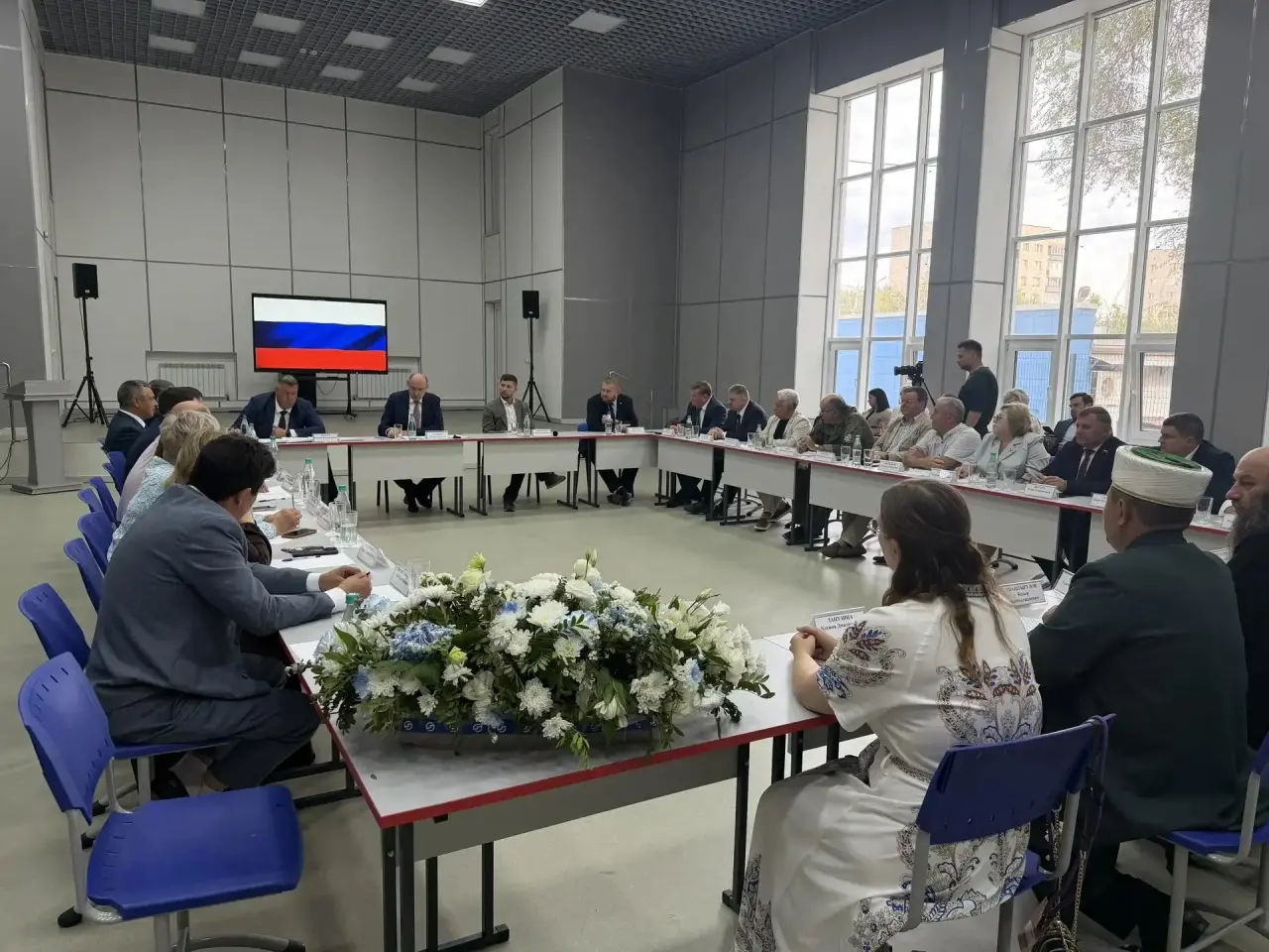 Евгений Солнцев встретился с общественностью Орска в День города