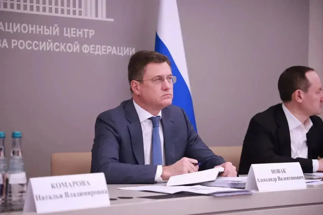 Новак поручил усилить снабжение регионов топливом и пресекать необоснованное завышение цен
